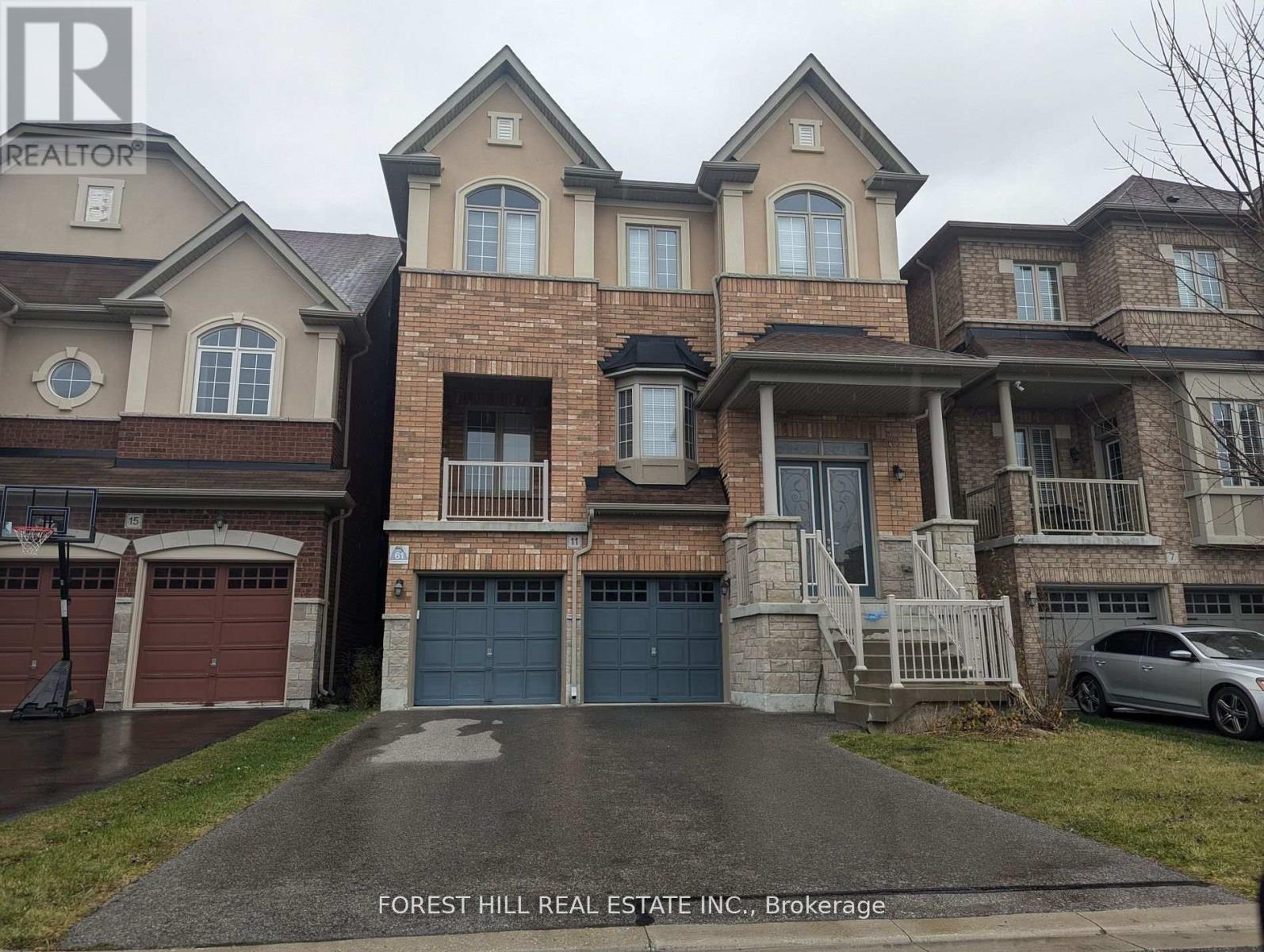11 JOSEPH HARTMAN CRESCENT, Aurora, Ontario