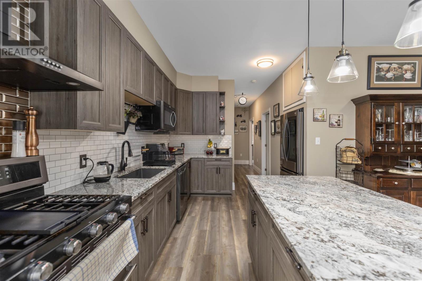 33 Pine Shores Rd, Goulais River, Ontario P0S 1E0 - Photo 12 - SM252905