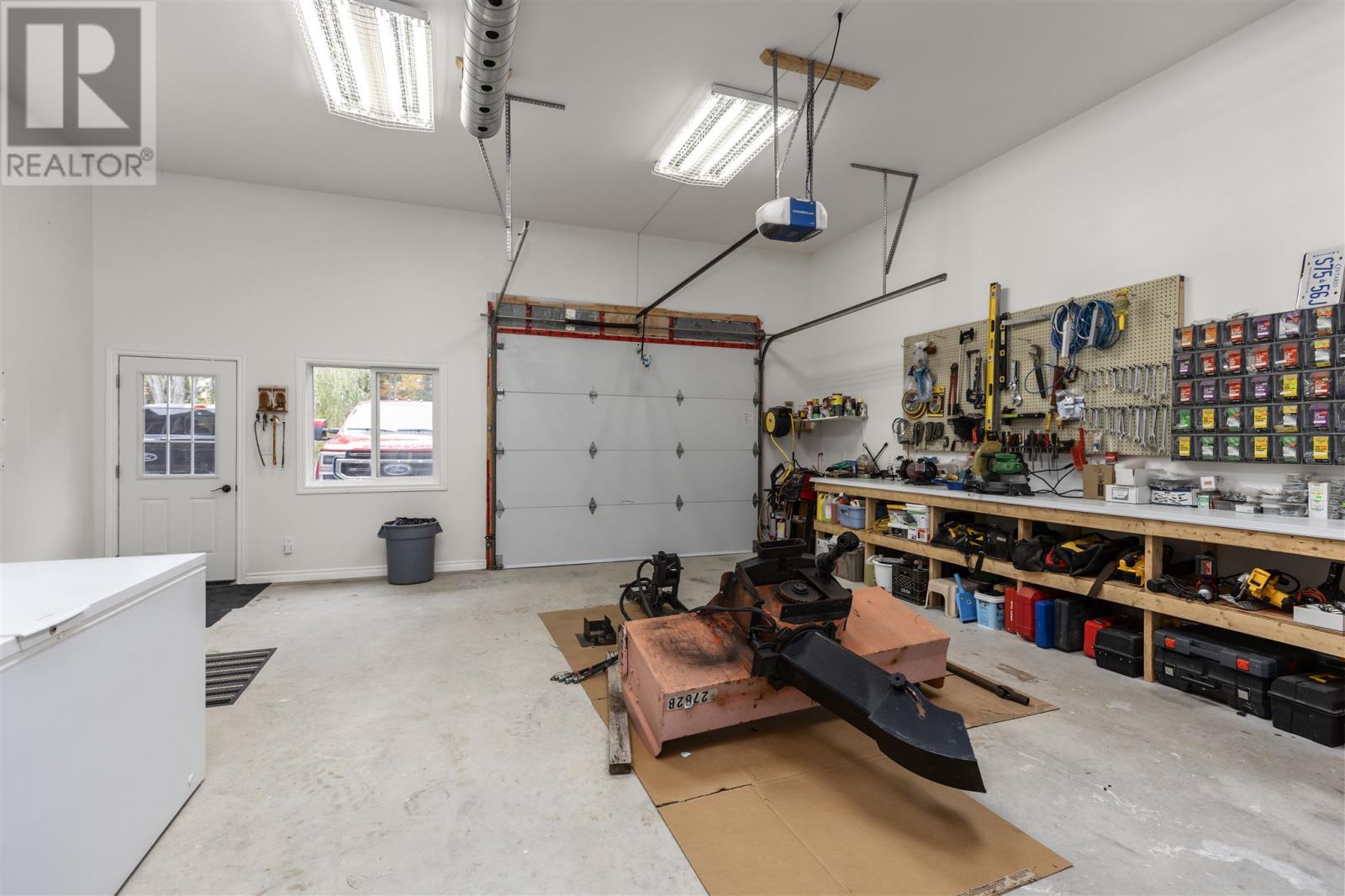 33 Pine Shores Rd, Goulais River, Ontario P0S 1E0 - Photo 41 - SM252905