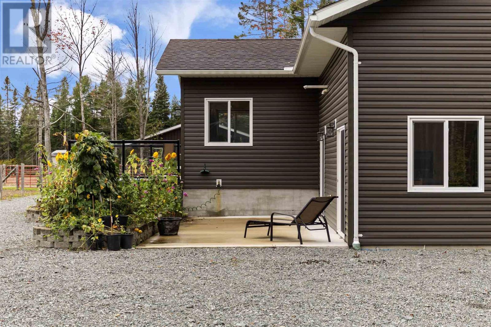 33 Pine Shores Rd, Goulais River, Ontario P0S 1E0 - Photo 5 - SM252905