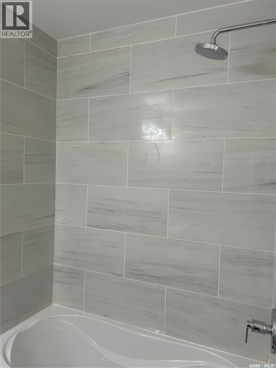 534 K Avenue N, Saskatoon, Saskatchewan  S7L 2M7 - Photo 17 - SK015357