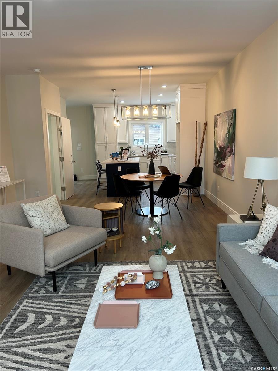 Property at 534 K AVENUE N image 4