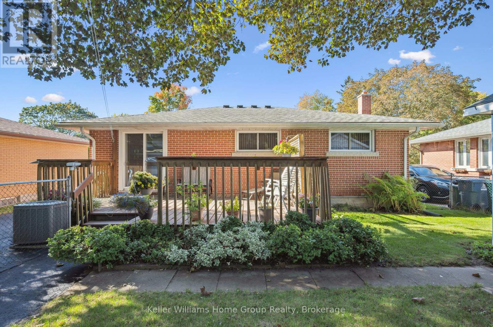 54 Ottawa Crescent, Guelph, Ontario  N1E 2A6 - Photo 30 - X12530556