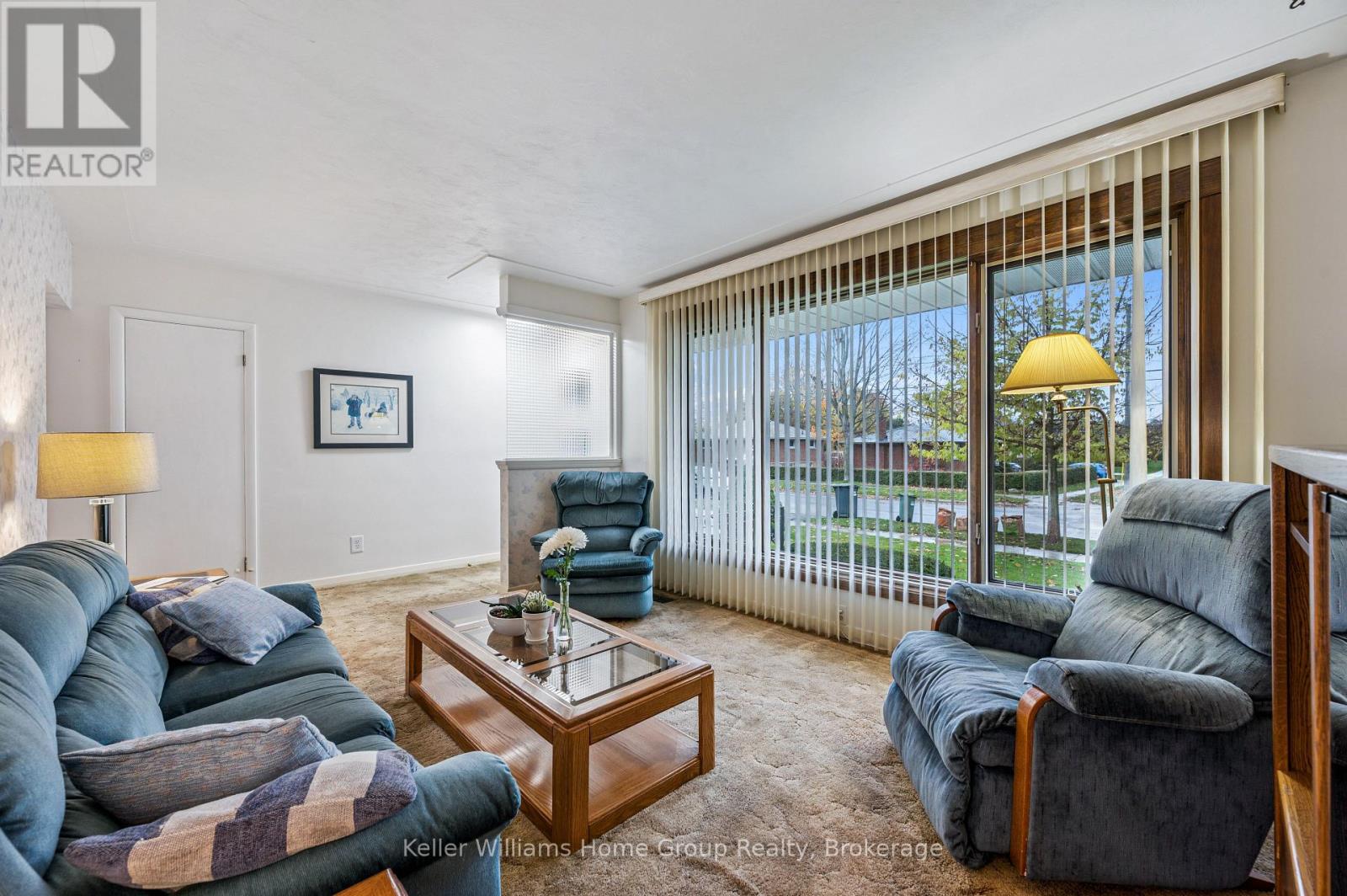 54 Ottawa Crescent, Guelph, Ontario  N1E 2A6 - Photo 5 - X12530556