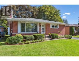 54 OTTAWA CRESCENT, Guelph, Ontario