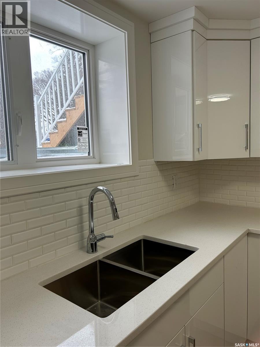 534 K Avenue N, Saskatoon, Saskatchewan  S7L 2M7 - Photo 28 - SK015357