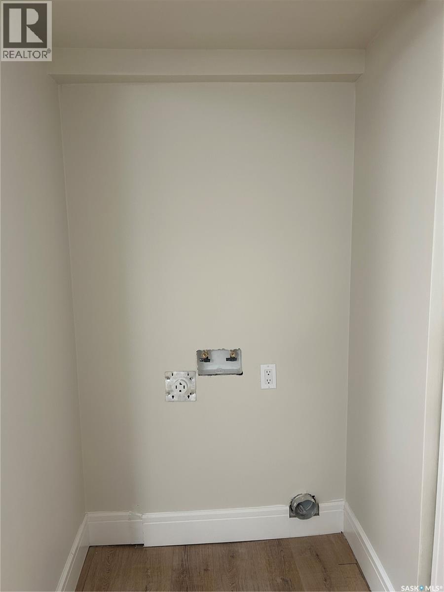 534 K Avenue N, Saskatoon, Saskatchewan  S7L 2M7 - Photo 37 - SK015357