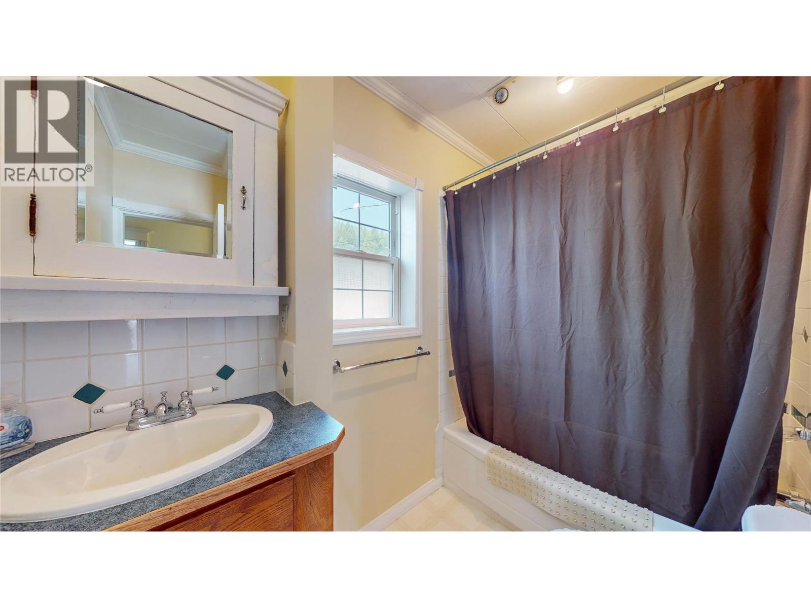 250 Otis Street, Kimberley, British Columbia  V1A 1V5 - Photo 14 - 10367569