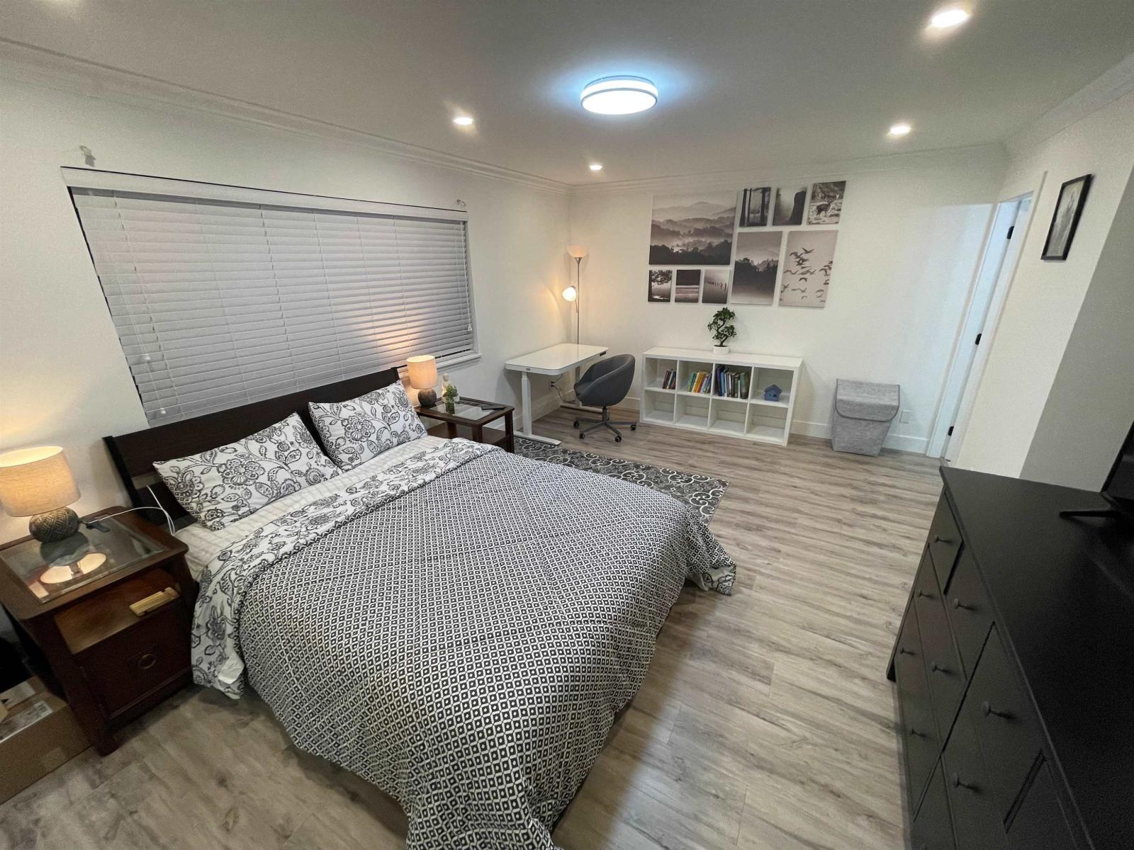 222 9462 Prince Charles Boulevard, Surrey, British Columbia  V3V 1S6 - Photo 5 - R3064992