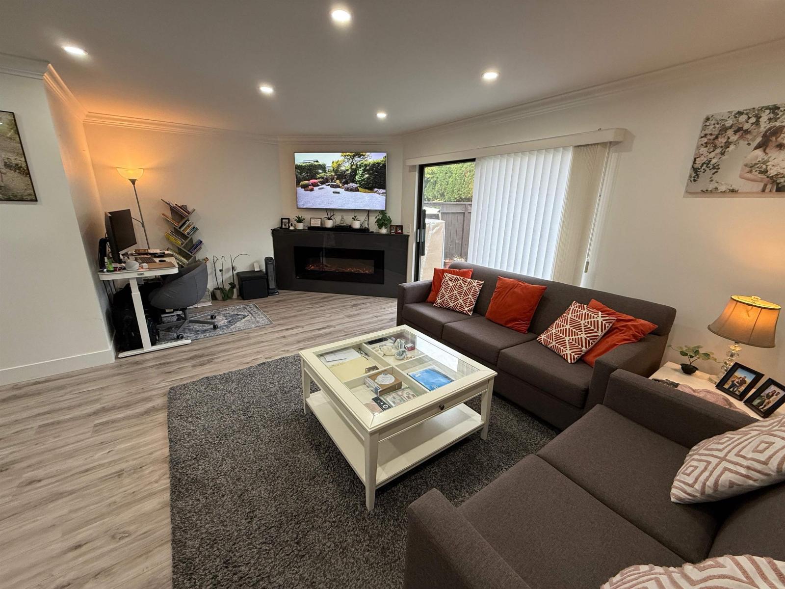 222 9462 Prince Charles Boulevard, Surrey, British Columbia  V3V 1S6 - Photo 21 - R3064992