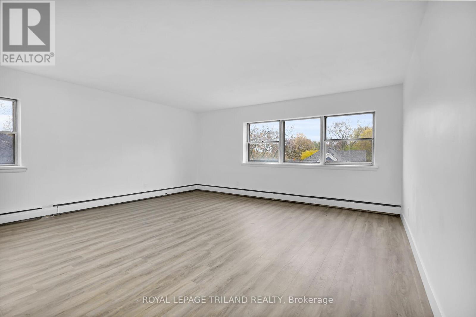 16 - 20 Craig Street, London South, Ontario  N6C 1E8 - Photo 1 - X12530466