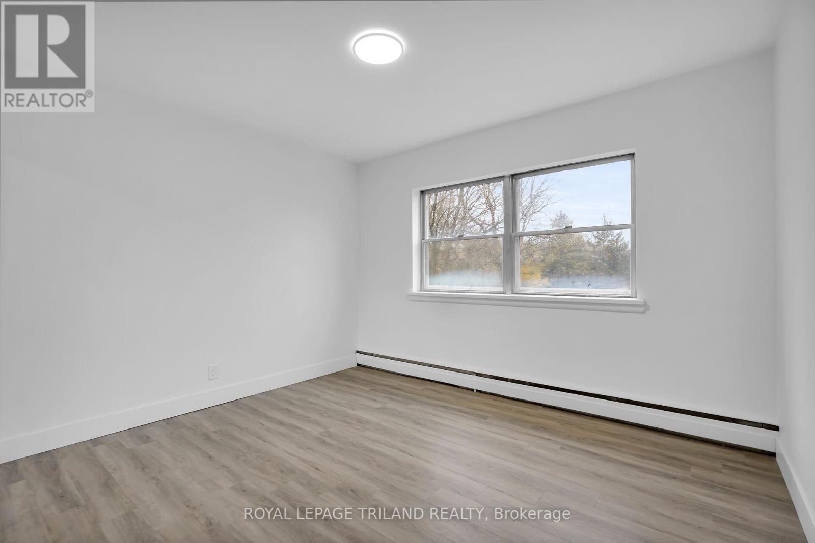 16 - 20 Craig Street, London South, Ontario  N6C 1E8 - Photo 11 - X12530466