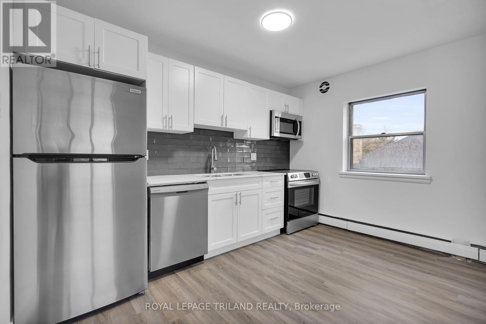 16 - 20 Craig Street, London South, Ontario  N6C 1E8 - Photo 7 - X12530466