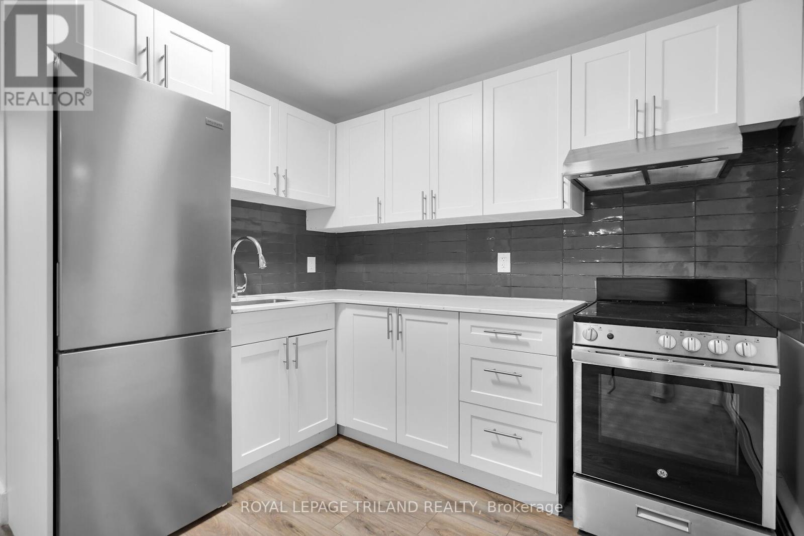 B - 20 Craig Street, London South, Ontario  N6C 1E8 - Photo 6 - X12530478