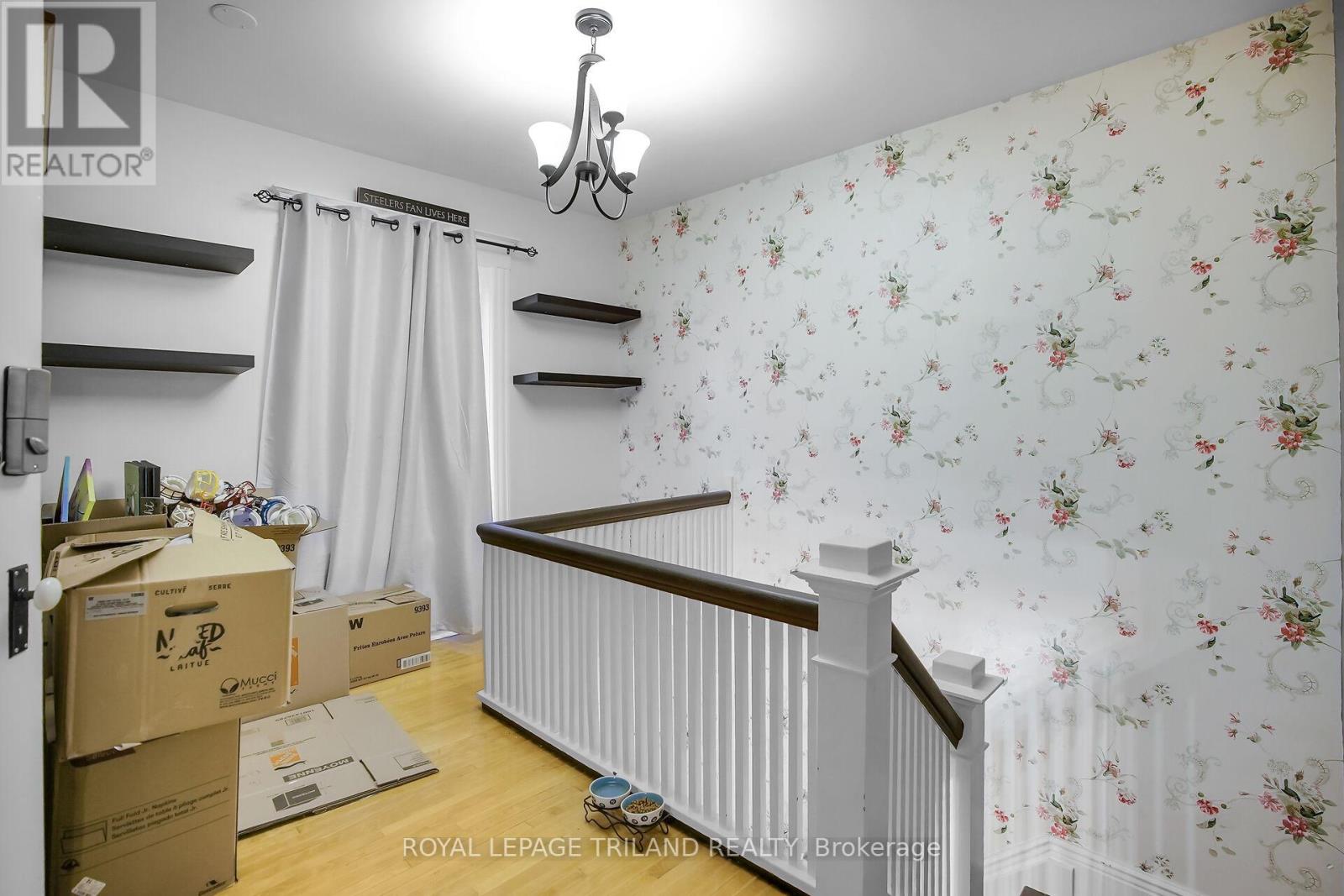 40 Metcalfe Street, St. Thomas, Ontario  N5R 3K2 - Photo 11 - X12530480