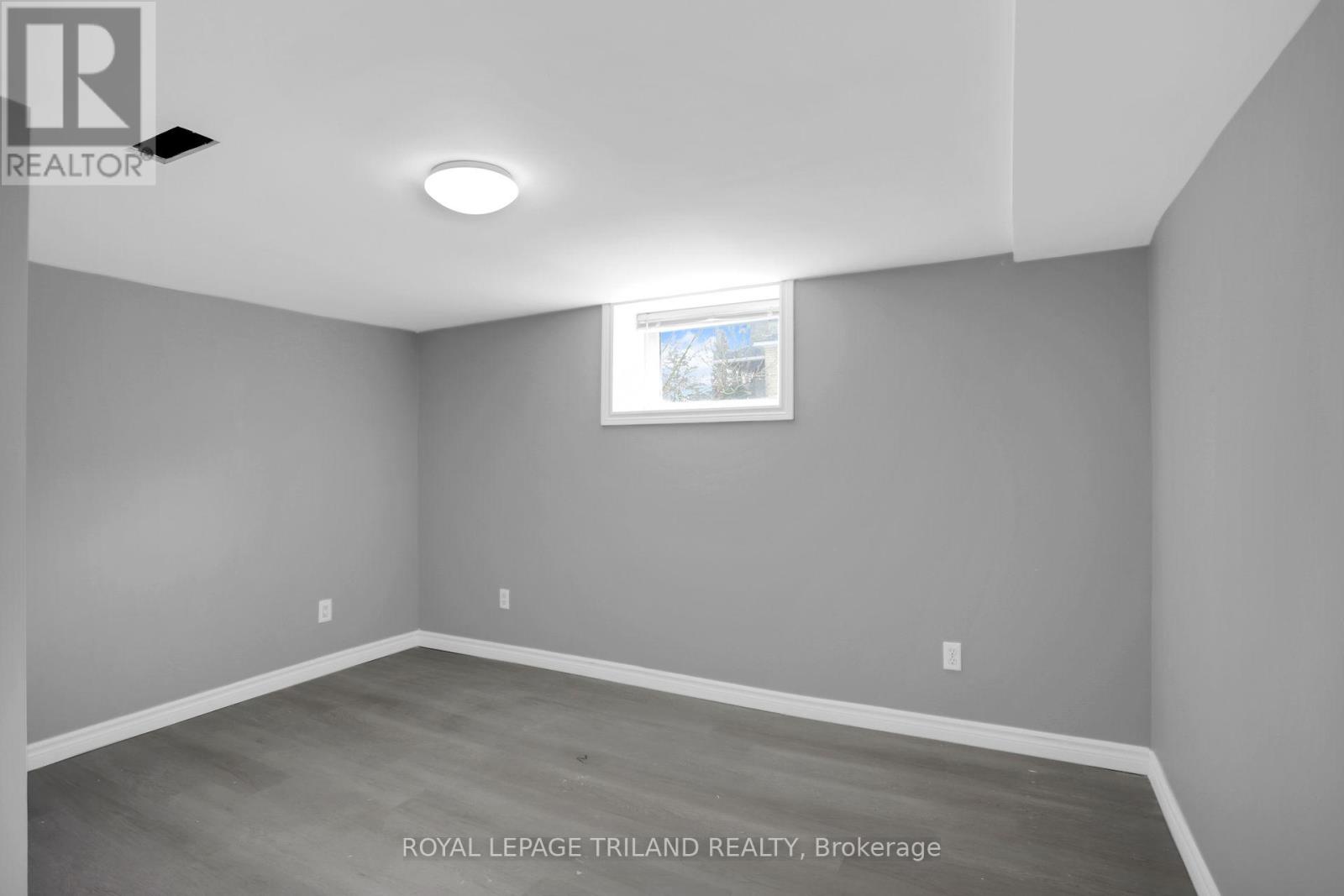 40 Metcalfe Street, St. Thomas, Ontario  N5R 3K2 - Photo 23 - X12530480