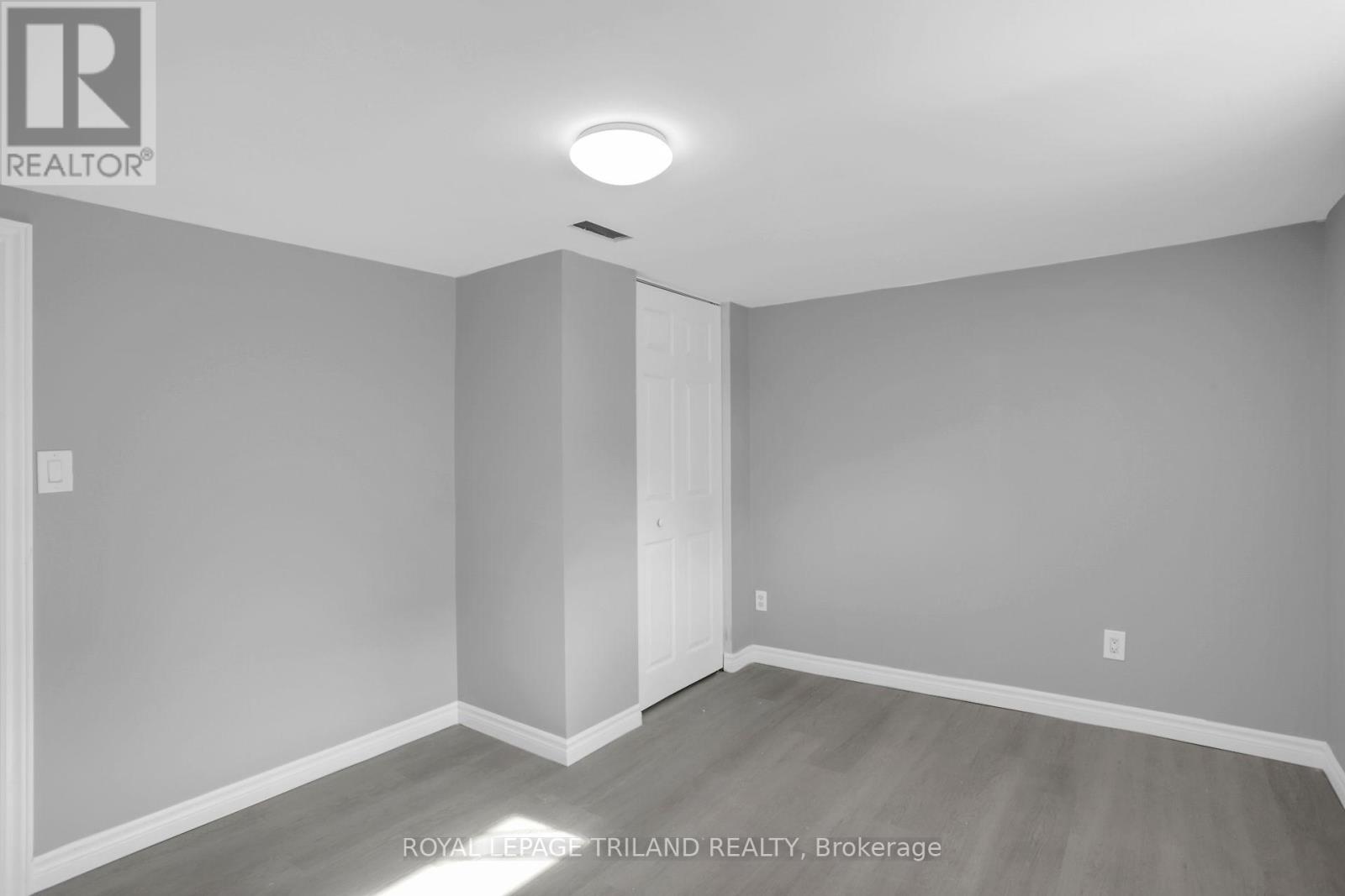 40 Metcalfe Street, St. Thomas, Ontario  N5R 3K2 - Photo 24 - X12530480