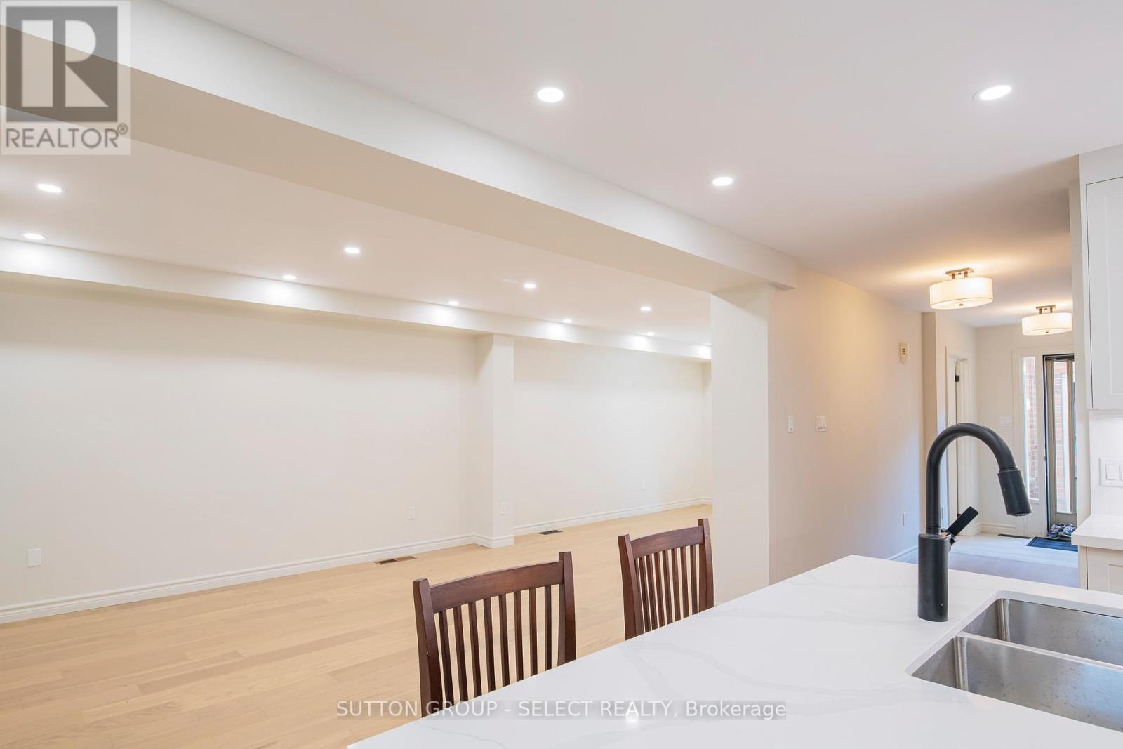 3 - 70 Sunnyside Drive, London North, Ontario  N5X 3W4 - Photo 8 - X12530484