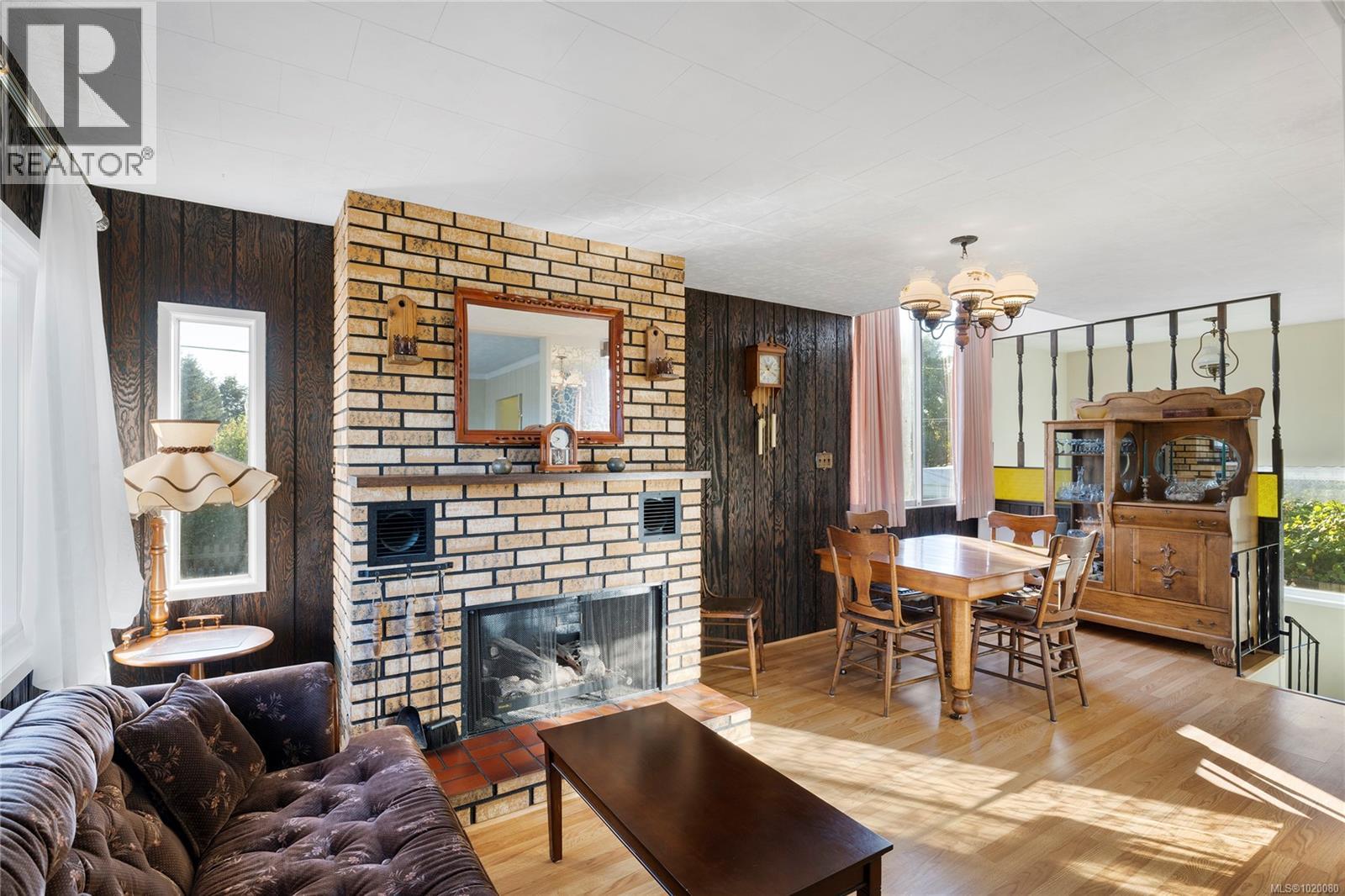 561 Fourth St, Nanaimo, British Columbia V9R 1T9 - Photo 15 - 1020080