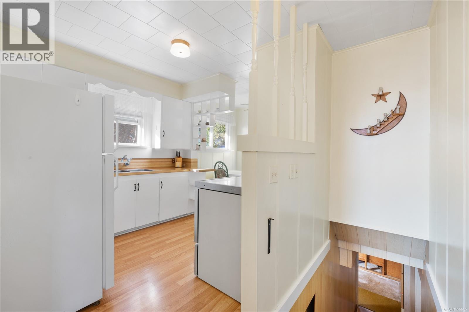 561 Fourth St, Nanaimo, British Columbia V9R 1T9 - Photo 20 - 1020080