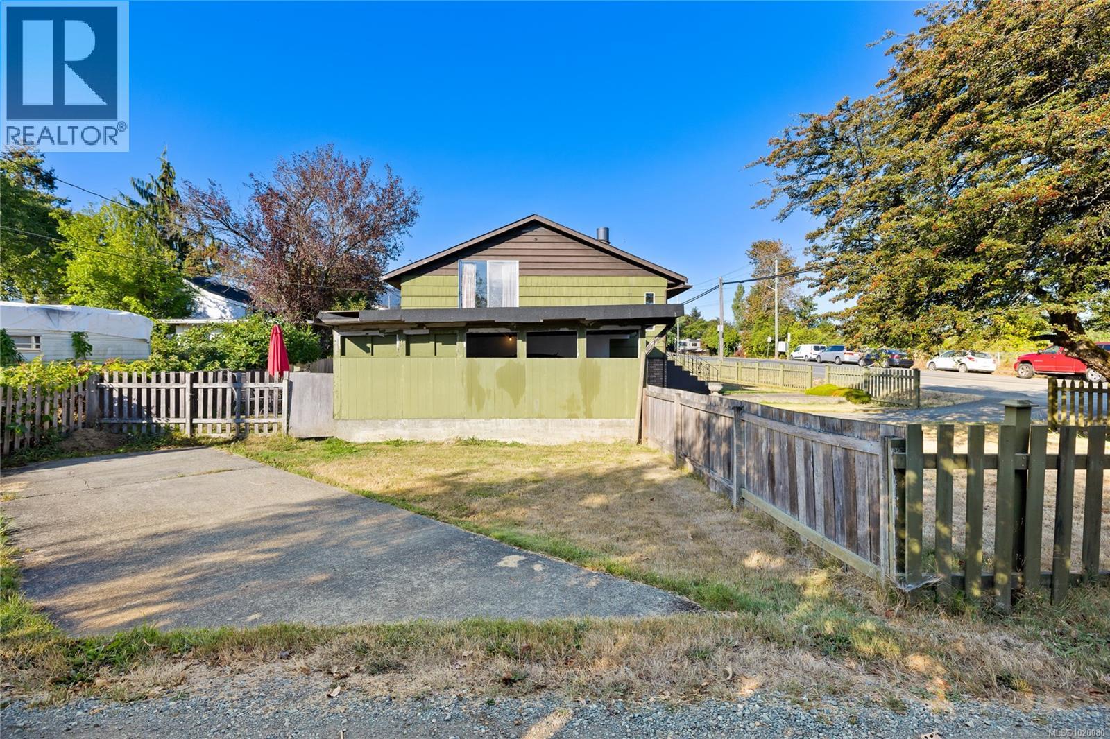 561 Fourth St, Nanaimo, British Columbia V9R 1T9 - Photo 24 - 1020080