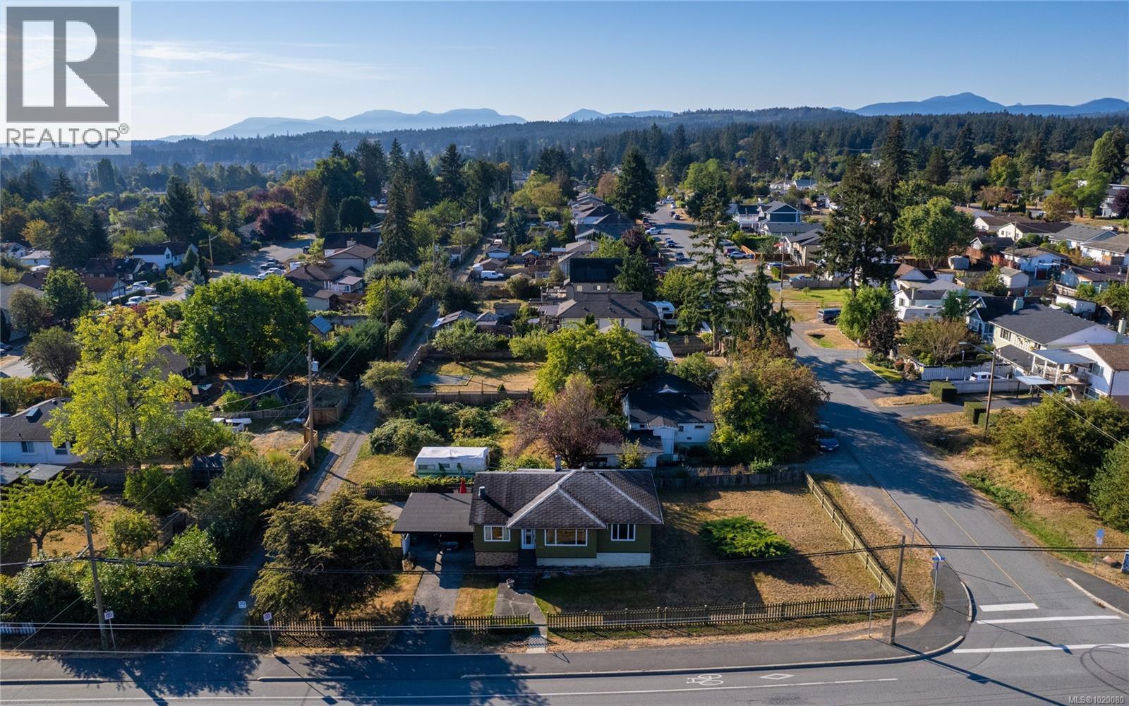 561 Fourth St, Nanaimo, British Columbia V9R 1T9 - Photo 3 - 1020080