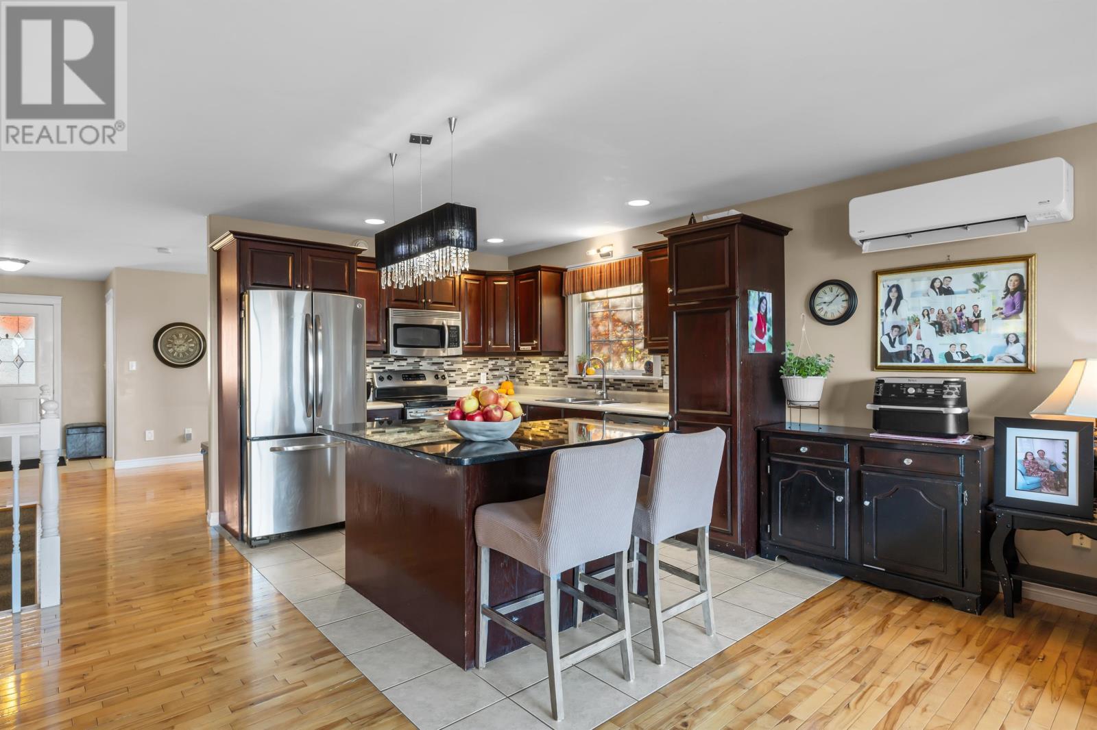 335 North River Road, Charlottetown, Prince Edward Island  C1A 3M6 - Photo 7 - 202527670