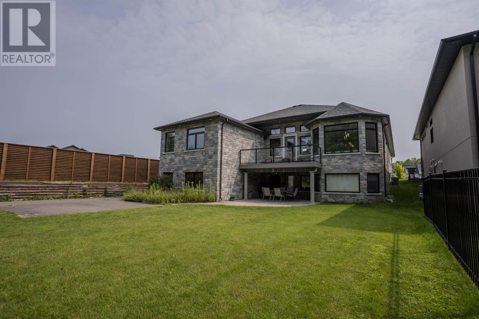 157 Whitewater Pl, Thunder Bay, Ontario  P7K 0A8 - Photo 43 - TB252587