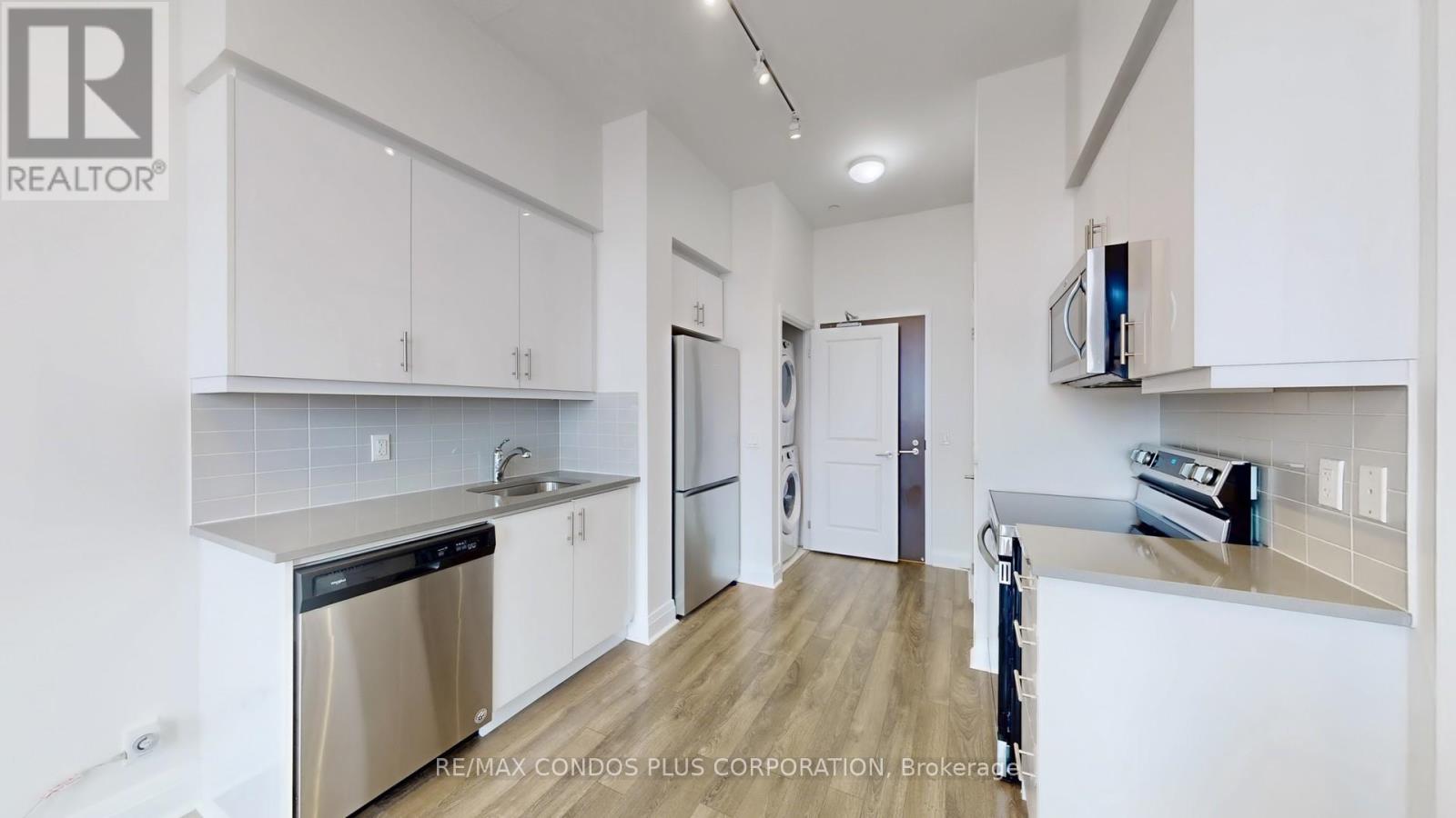 2409 - 17 Zorra Street, Toronto, Ontario  M8Z 0C8 - Photo 10 - W12530214