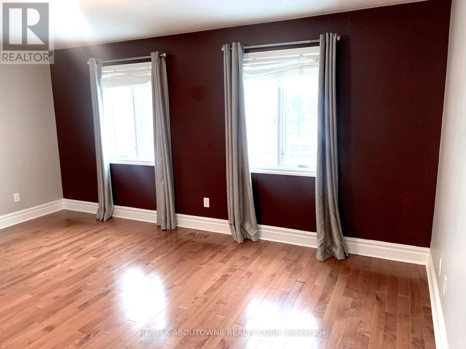 (Upper) - 4766 Wild Rose Street, Mississauga, Ontario  L5M 5M6 - Photo 28 - W12530230