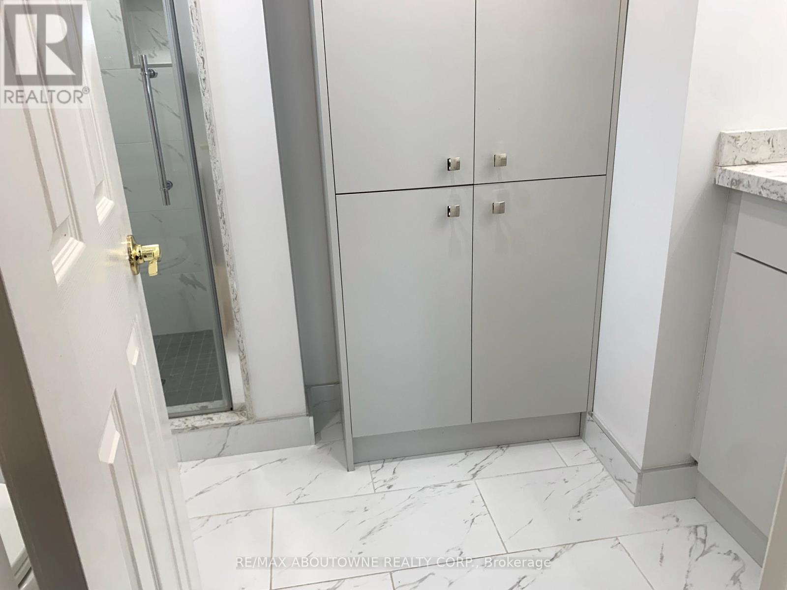 (Upper) - 4766 Wild Rose Street, Mississauga, Ontario  L5M 5M6 - Photo 34 - W12530230