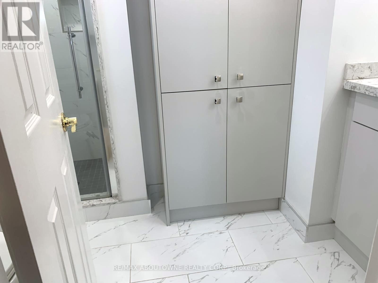 (Upper) - 4766 Wild Rose Street, Mississauga, Ontario  L5M 5M6 - Photo 35 - W12530230