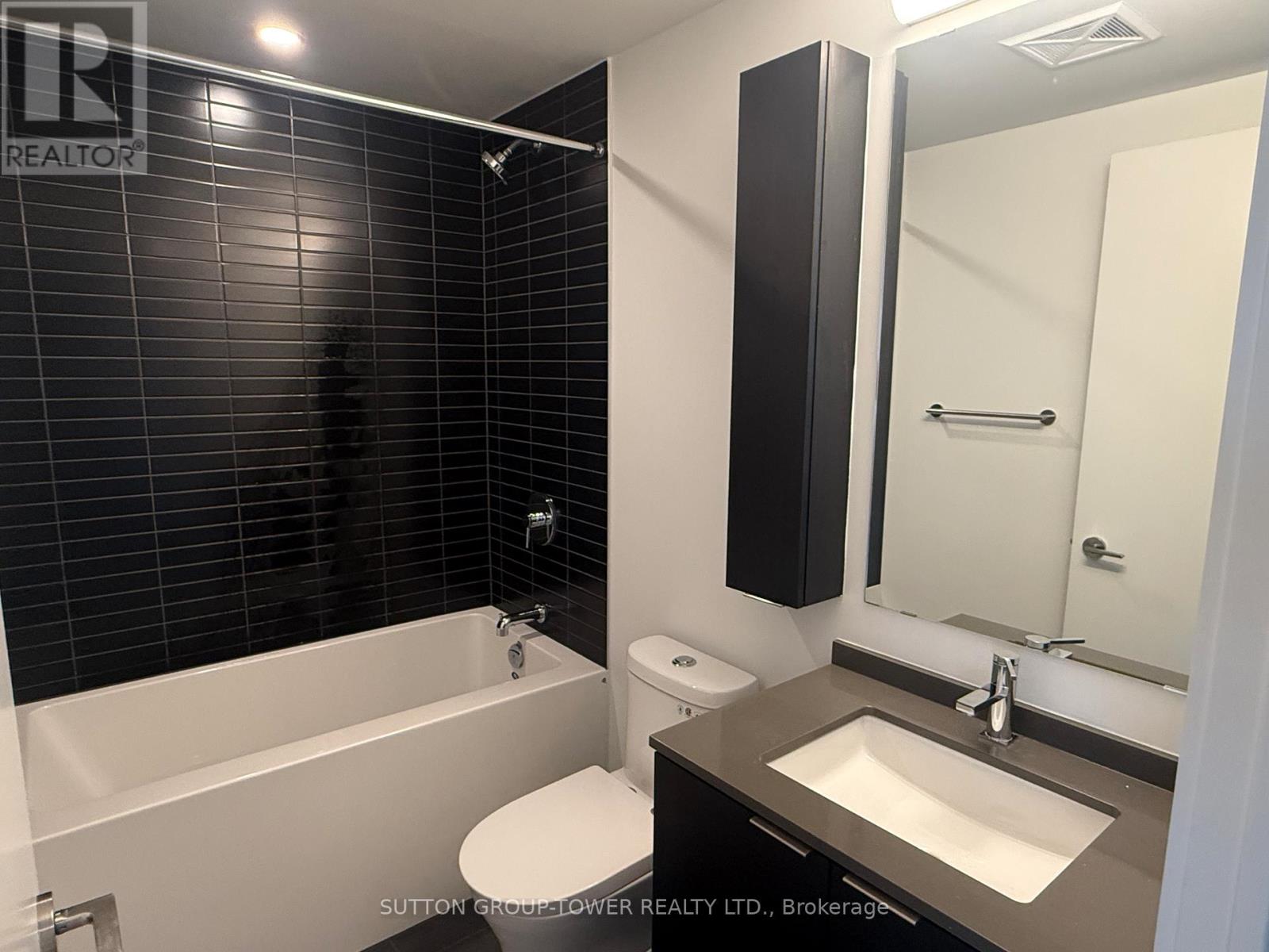 1806 - 3009 Novar Road, Mississauga, Ontario  L5B 0P9 - Photo 12 - W12530234