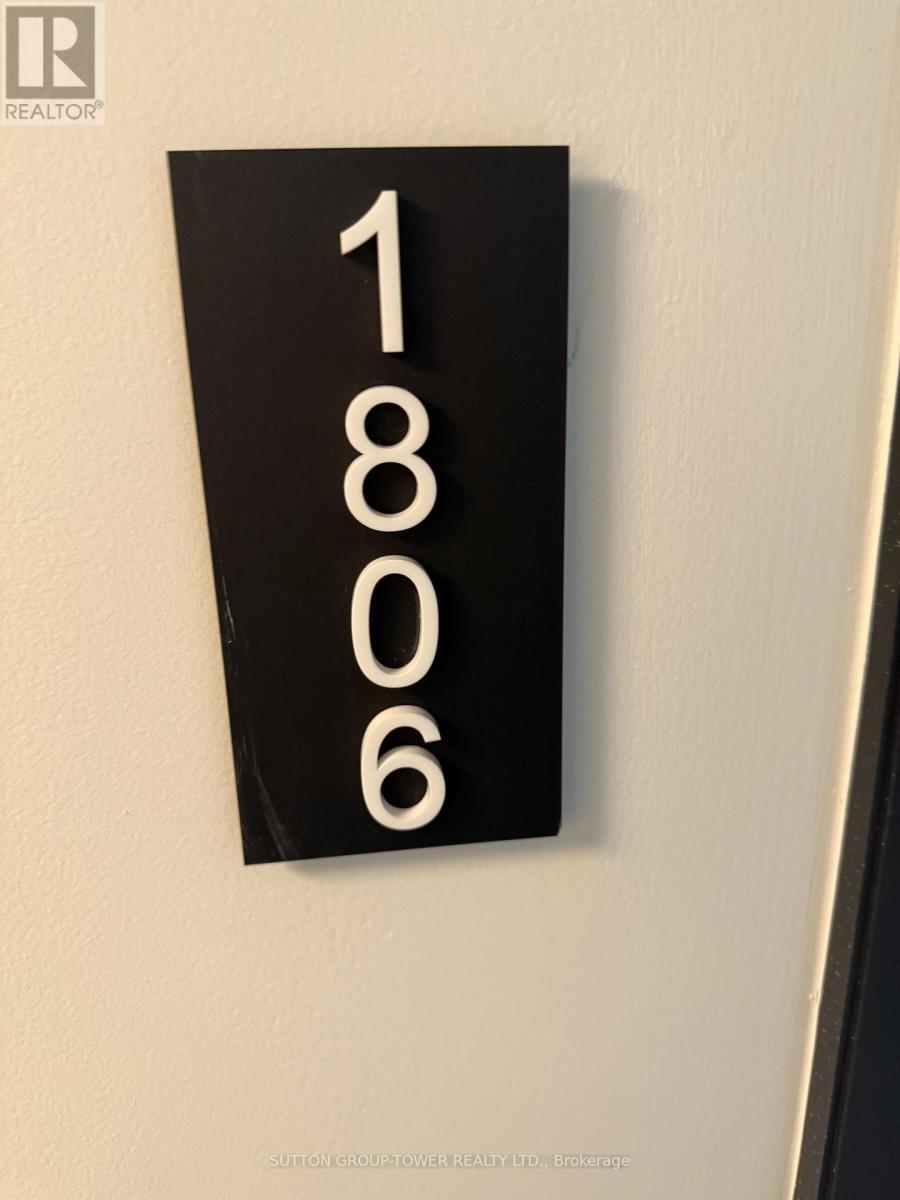 1806 - 3009 Novar Road, Mississauga, Ontario  L5B 0P9 - Photo 4 - W12530234