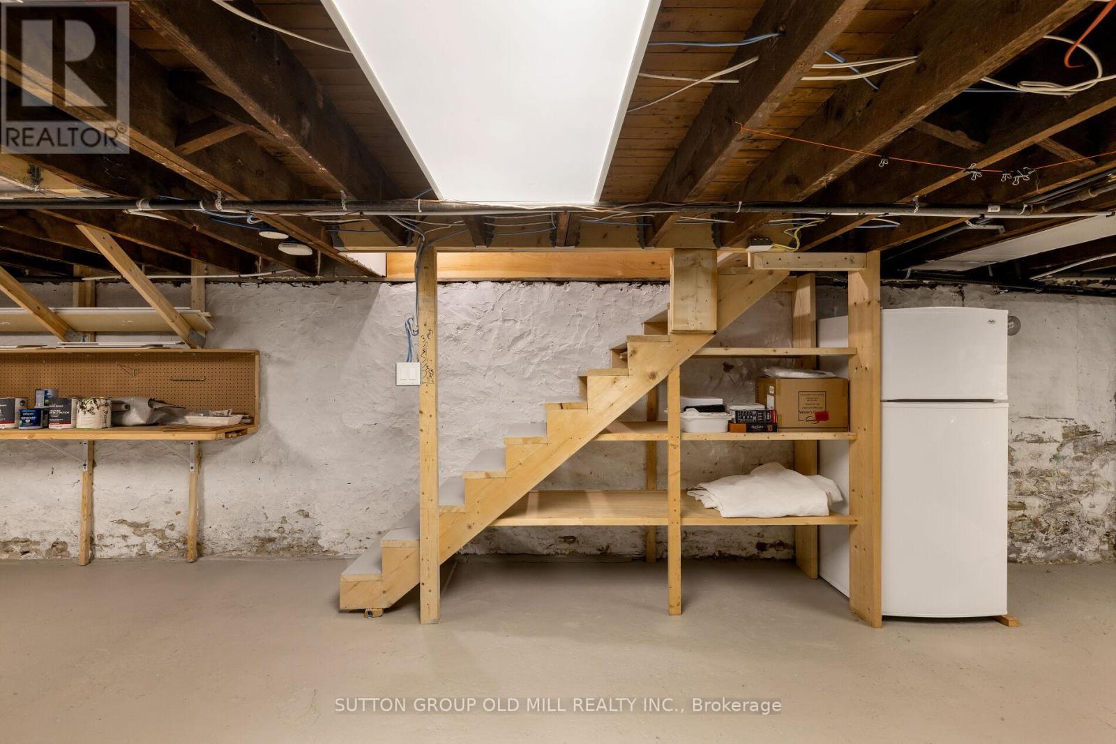 69 Peterborough Avenue, Toronto, Ontario  M6H 2L2 - Photo 29 - W12530250