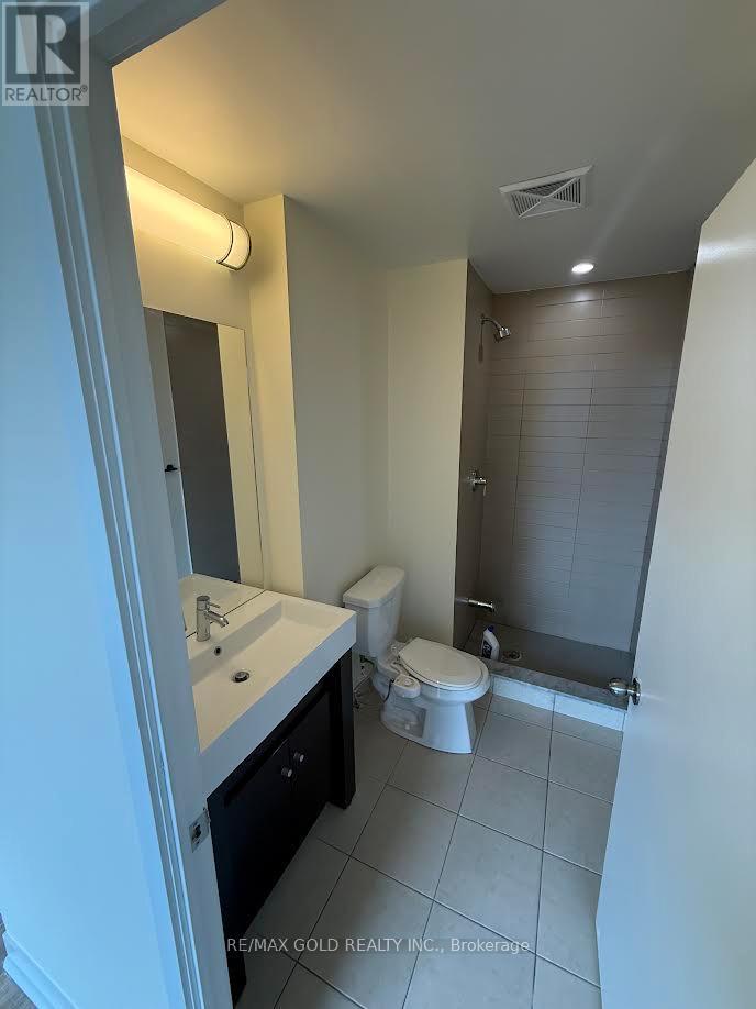 1401 - 840 Queens Drive, Toronto, Ontario  M9W 0E7 - Photo 15 - W12530252