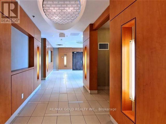 1401 - 840 Queens Drive, Toronto, Ontario  M9W 0E7 - Photo 8 - W12530252