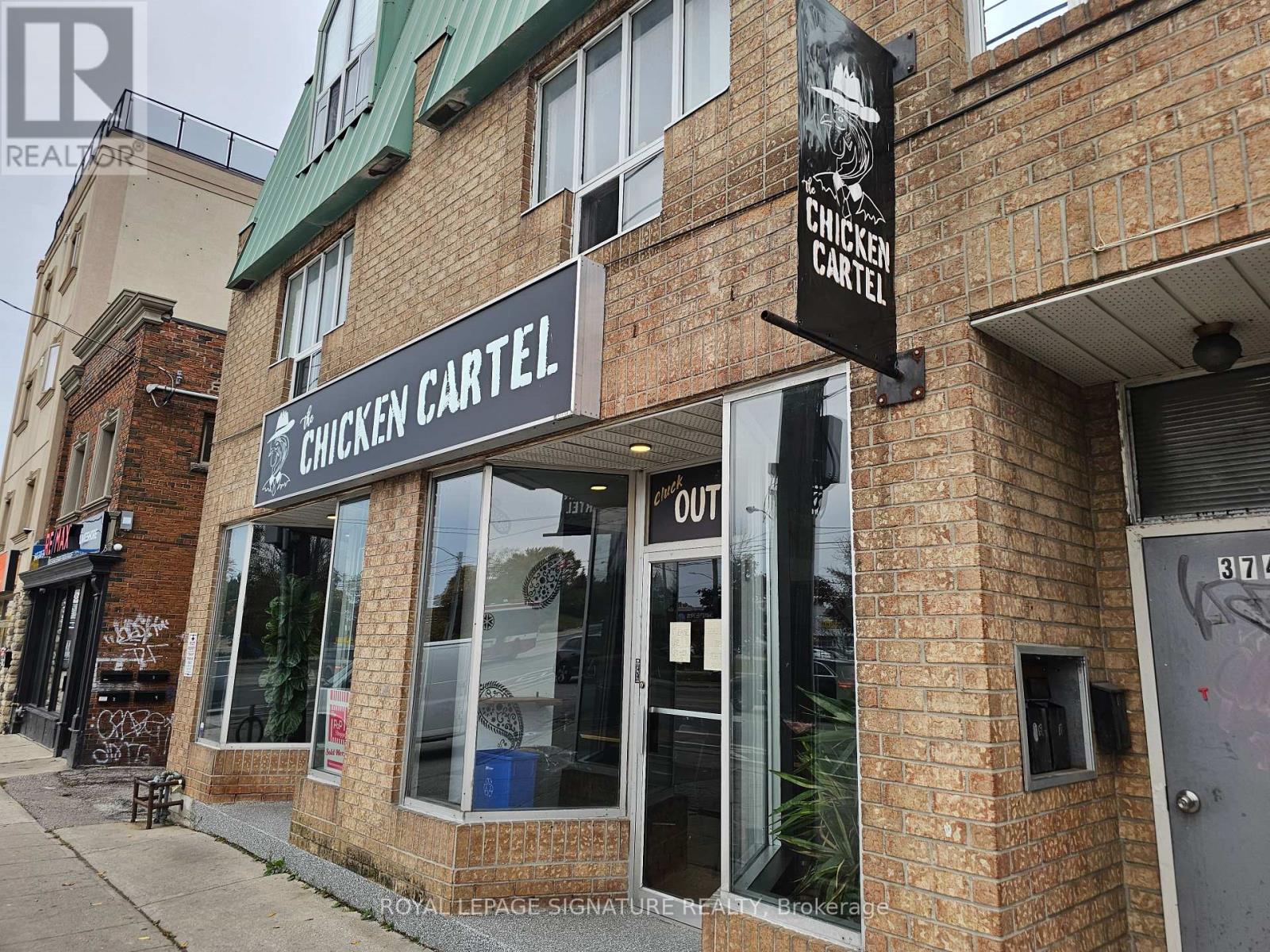 3747 Lake Shore Boulevard W, Toronto, Ontario  M8W 1P9 - Photo 9 - W12530288