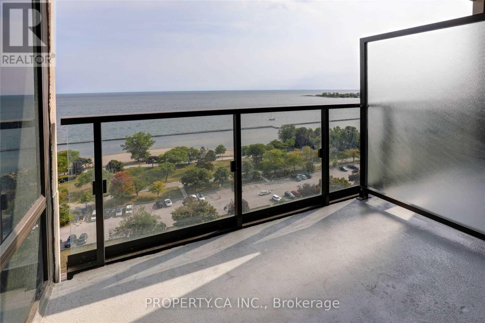 1808 - 1926 Lake Shore Boulevard W, Toronto, Ontario  M6S 1A1 - Photo 10 - W12530292