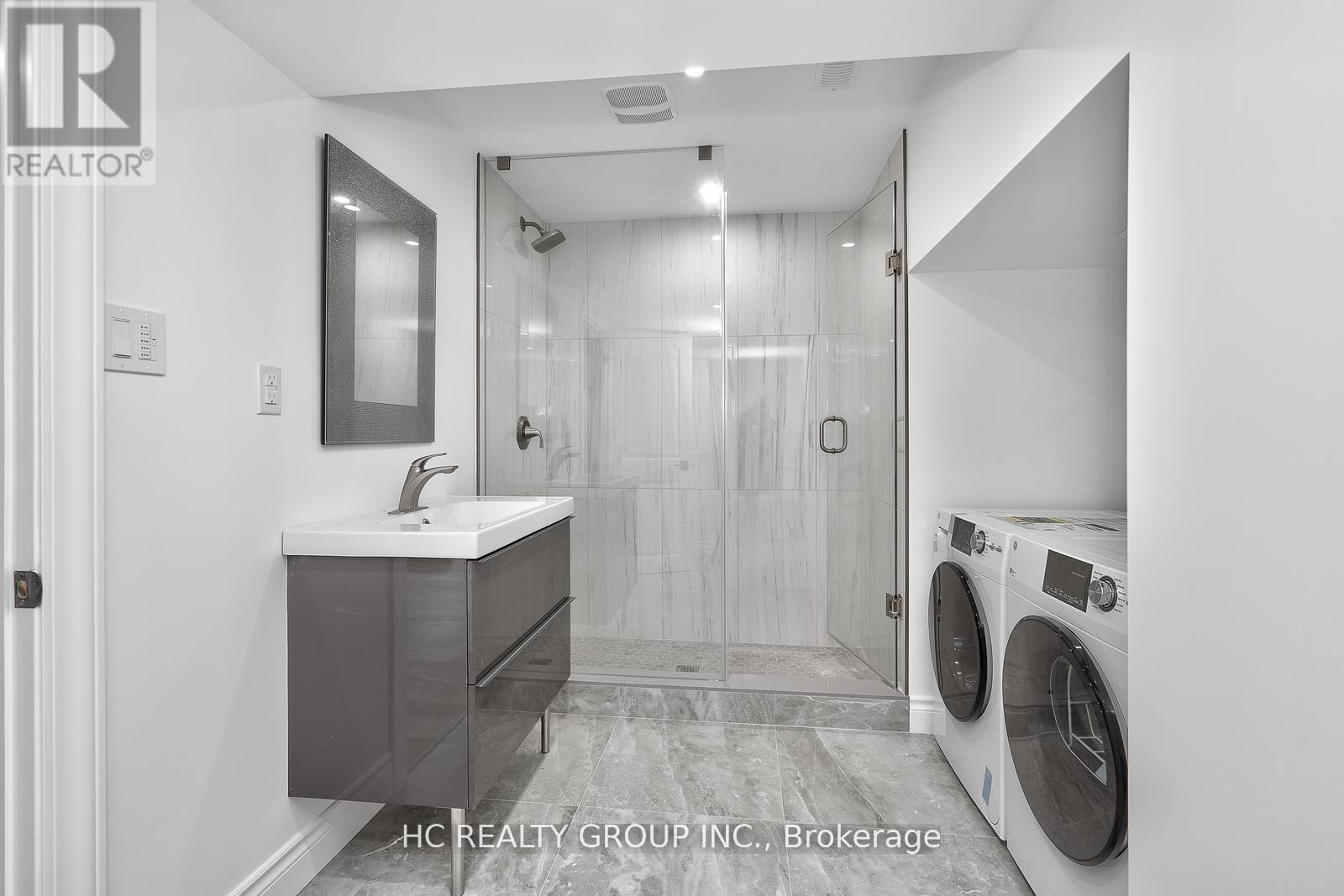 Bsmt - 131 Petgor Path, Oakville, Ontario  L6H 1W7 - Photo 10 - W12530298