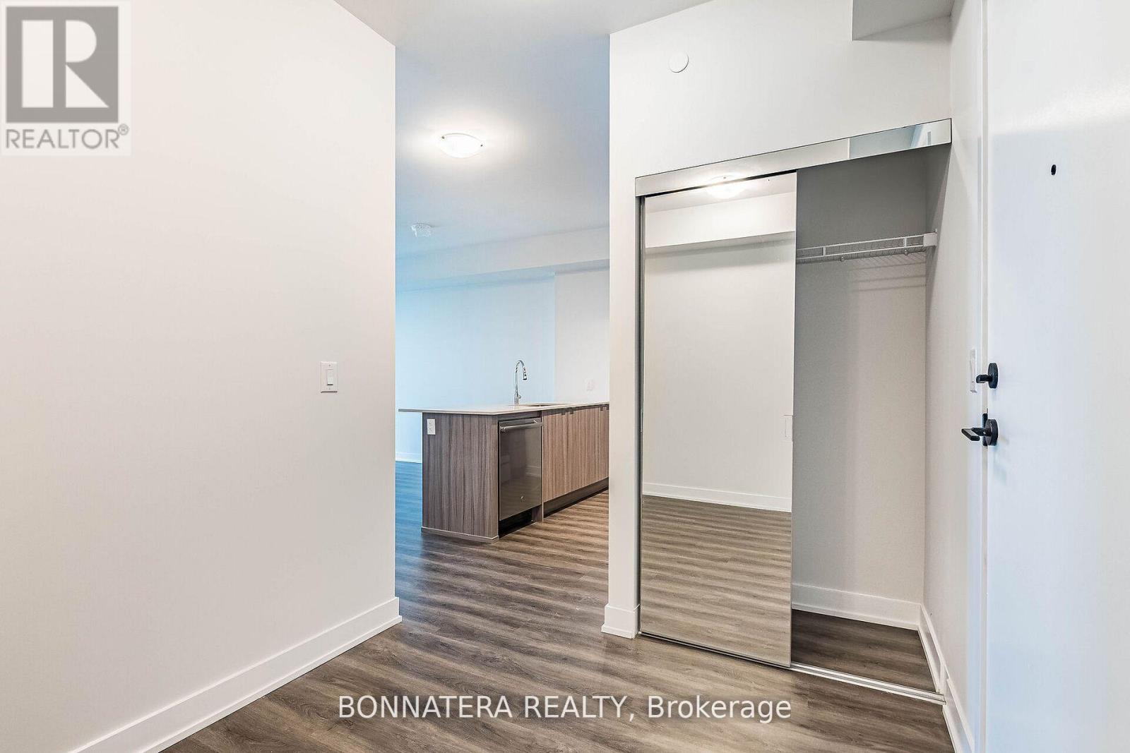 3702 - 4130 Parkside Village Drive, Mississauga, Ontario  L5B 0L7 - Photo 29 - W12530312