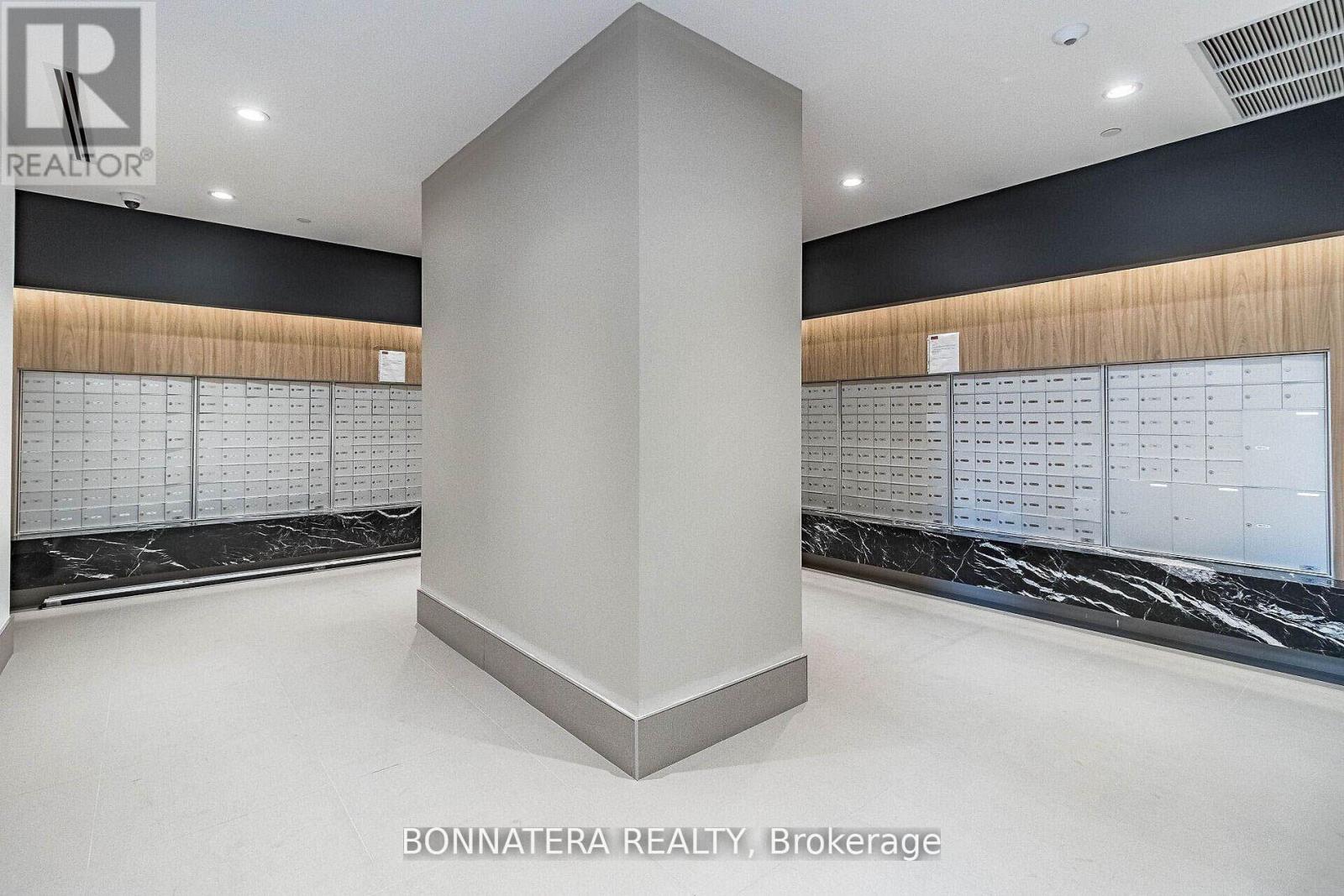 3702 - 4130 Parkside Village Drive, Mississauga, Ontario  L5B 0L7 - Photo 5 - W12530312