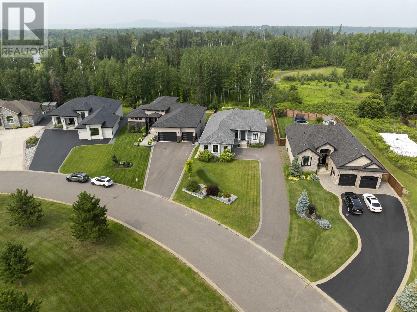 157 Whitewater Pl, Thunder Bay, Ontario  P7K 0A8 - Photo 5 - TB252587