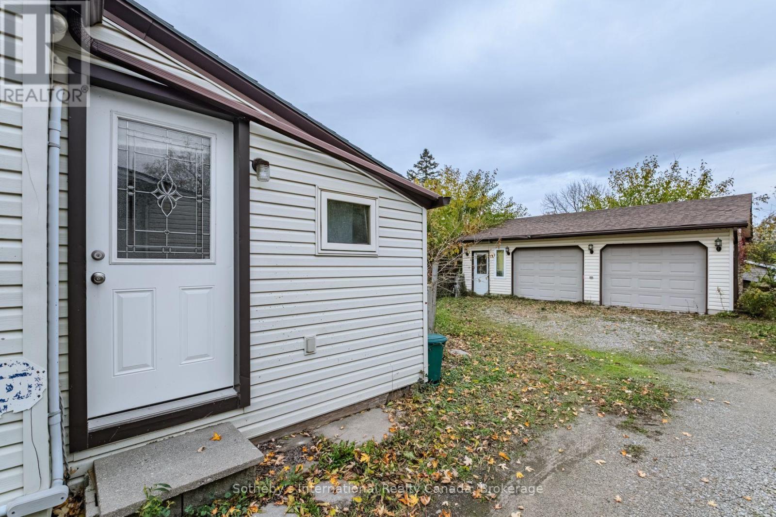 59 Salisbury Avenue, Brantford, Ontario  N3S 1M8 - Photo 17 - X12530464