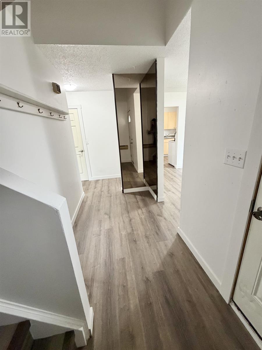 1 571 Beverly St, Thunder Bay, Ontario  P7B 5W6 - Photo 8 - TB253378