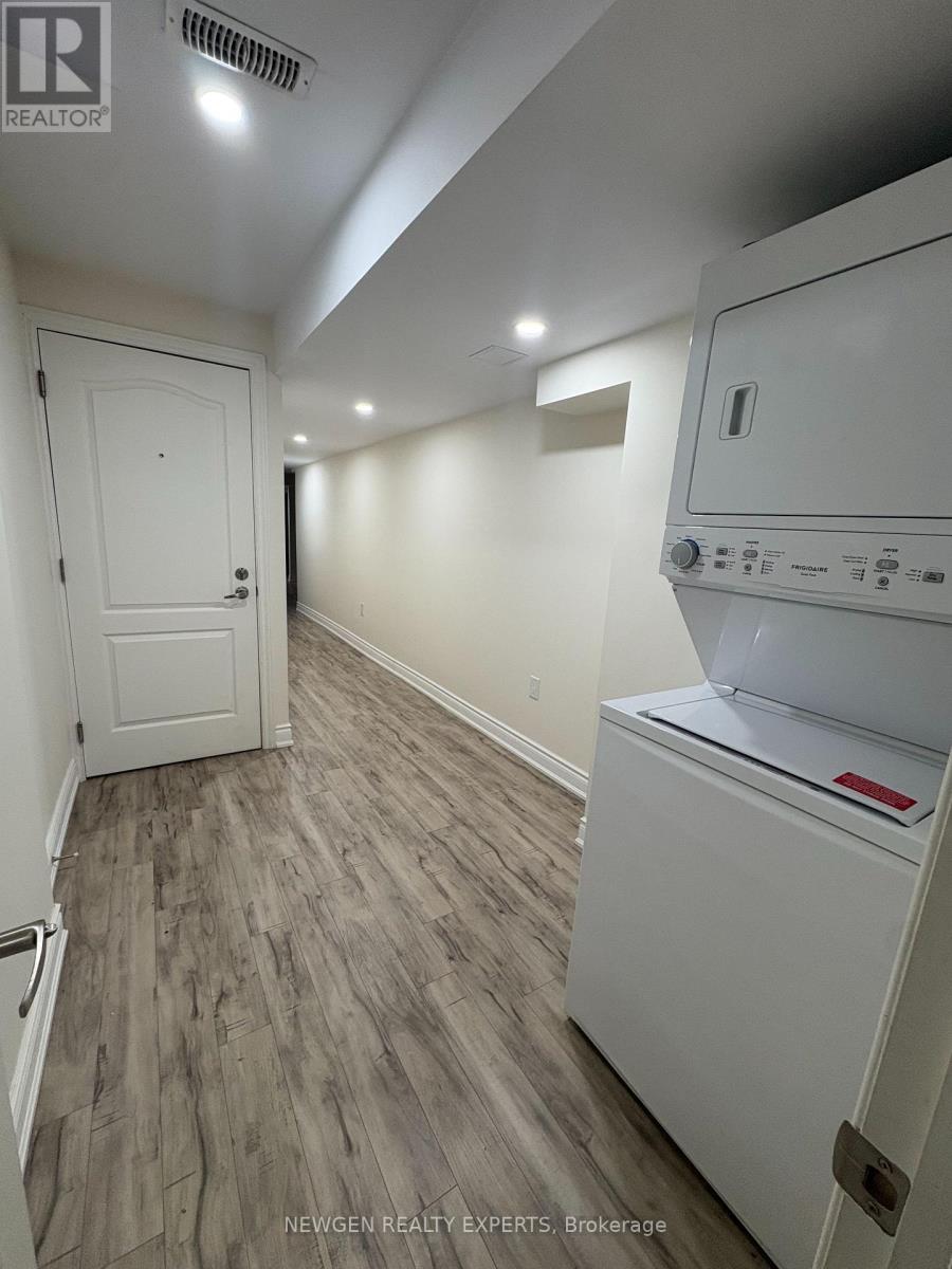 Basement - 102 Lanark Circle E, Brampton, Ontario  L6X 5L4 - Photo 12 - W12526554