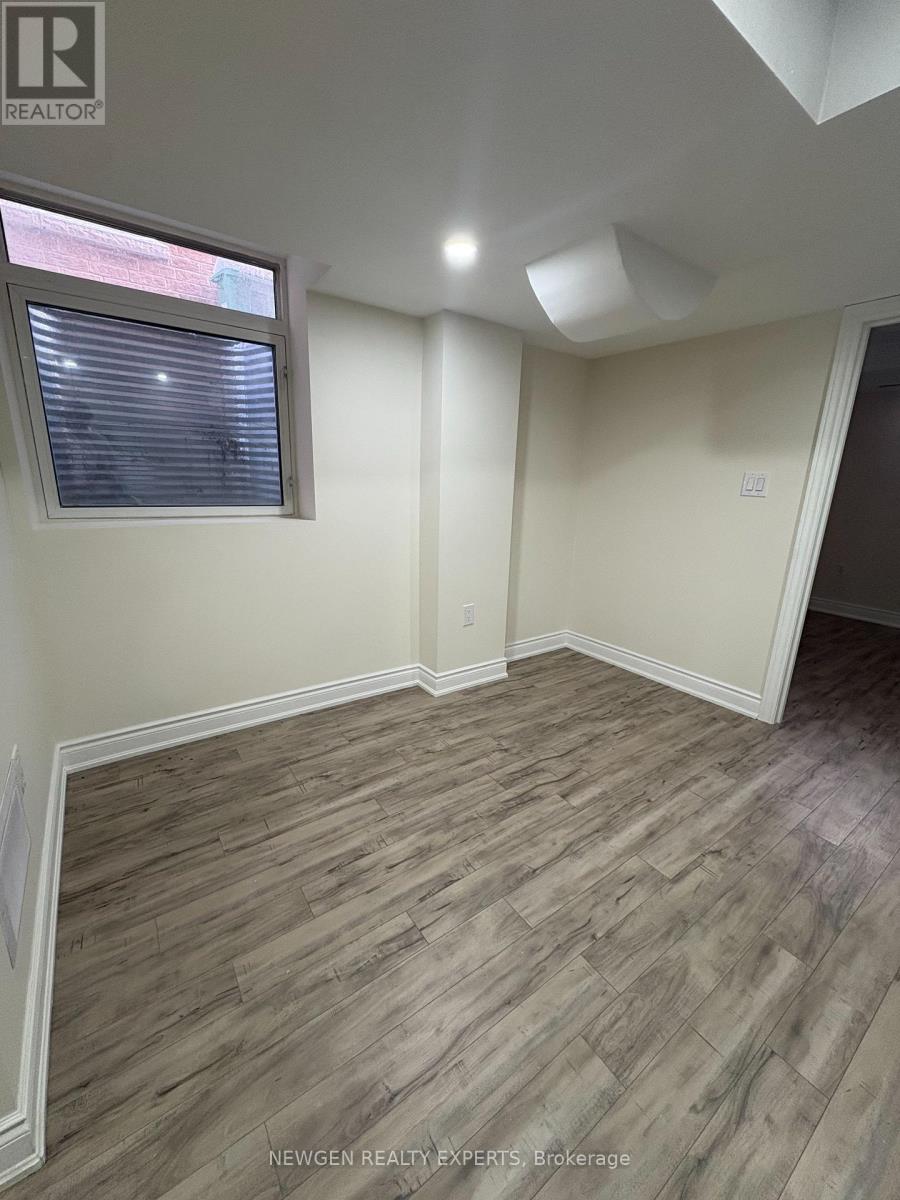 Basement - 102 Lanark Circle E, Brampton, Ontario  L6X 5L4 - Photo 9 - W12526554