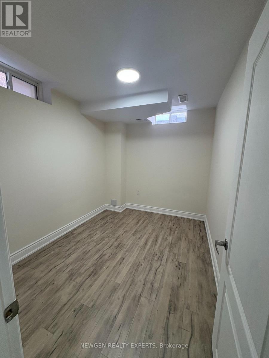 Basement - 102 Lanark Circle E, Brampton, Ontario  L6X 5L4 - Photo 7 - W12526554