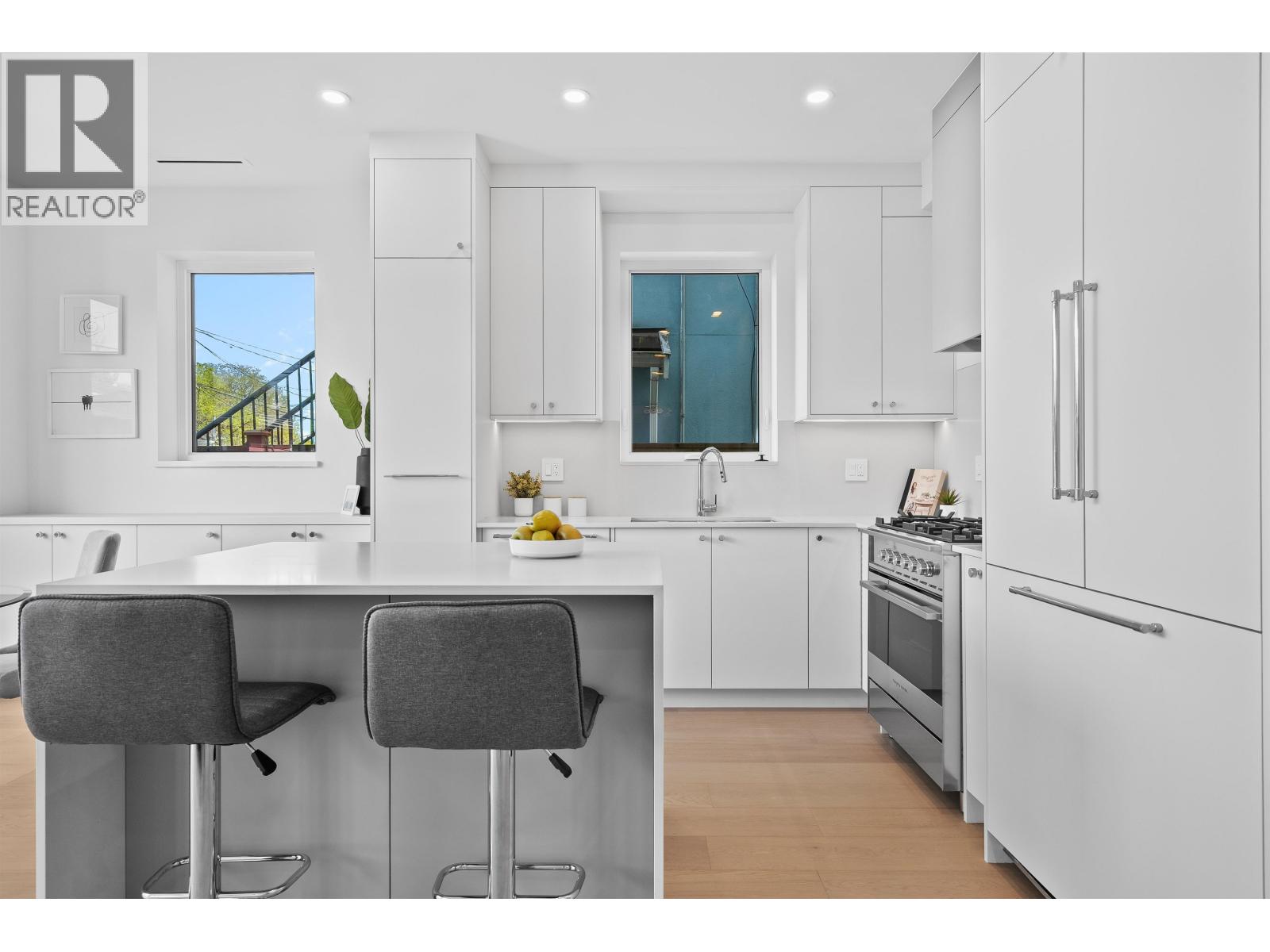 2 2253 Grant Street, Vancouver, British Columbia  V5L 2Z6 - Photo 7 - R3066254