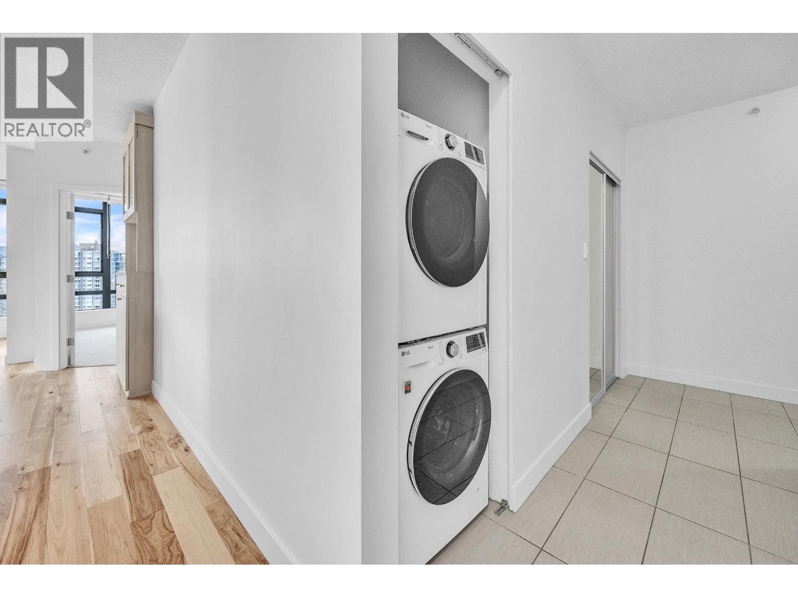 1904 400 Capilano Road, Port Moody, British Columbia  V3H 0E1 - Photo 7 - R3066255